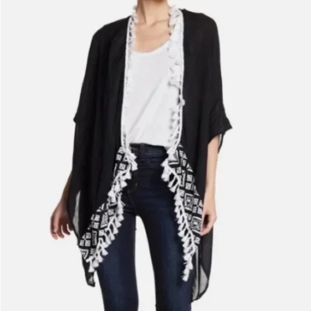 Embroidered Tassel Tulum Kimono Open Front OS Vince Camuto